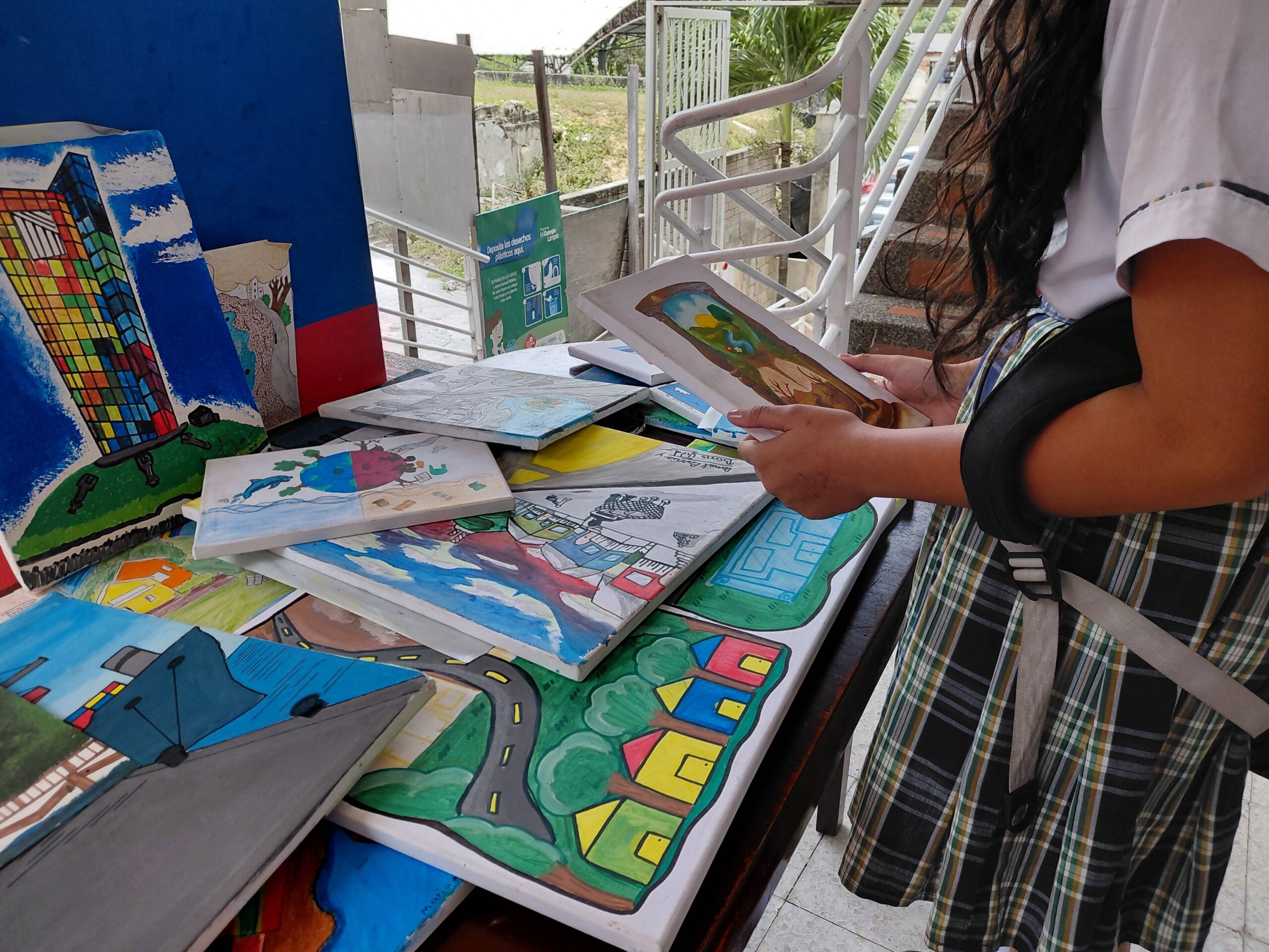 Obras de arte con temática social y urbana
